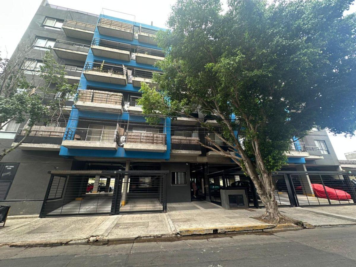 Depto de 3 Ambientes en "Edificio de Las Artes"