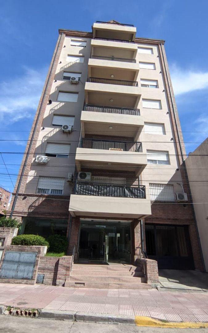 Depto 2amb sin cochera Tigre Centro