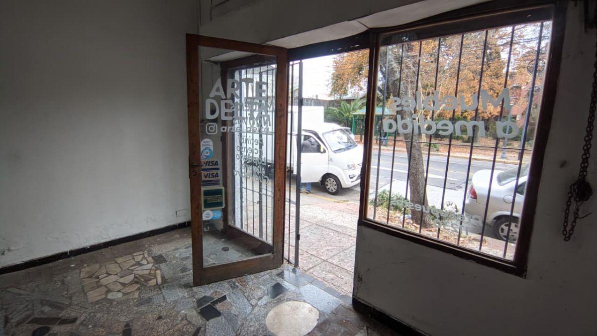 Foto de Alquiler Local sobre Av.Italia Tigre Centro, imagen 2