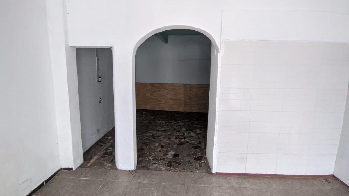 Foto de Alquiler Local sobre Av.Italia Tigre Centro, imagen 1