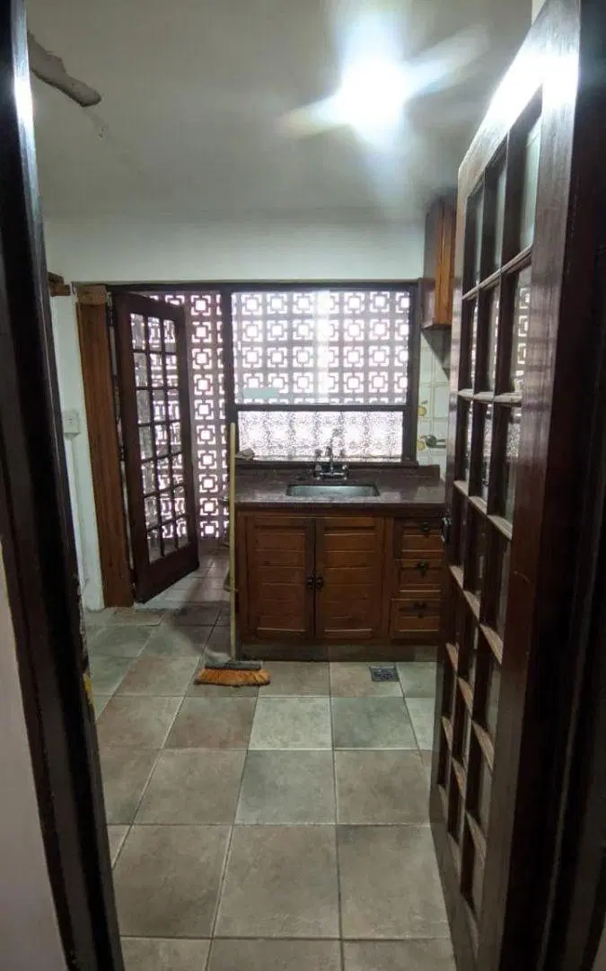 Departamento de 3 Ambientes 5º piso Sobre Calle Sarmiento 3