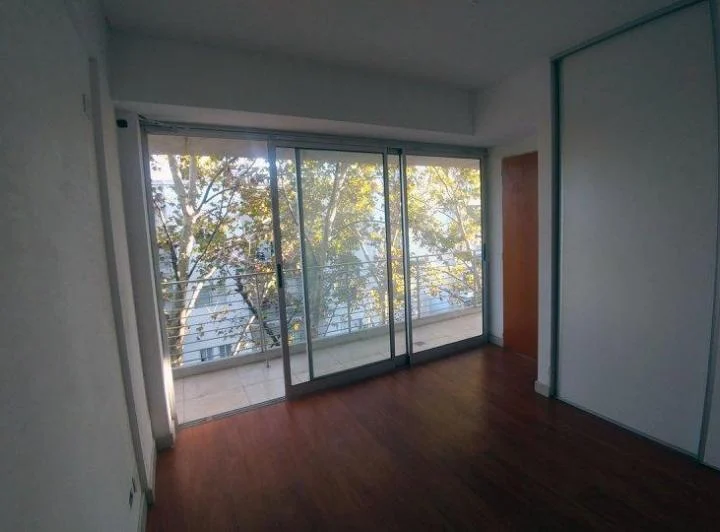 Moderno Departamento céntrico de dos ambientes con cochera en Villa Ballester 5
