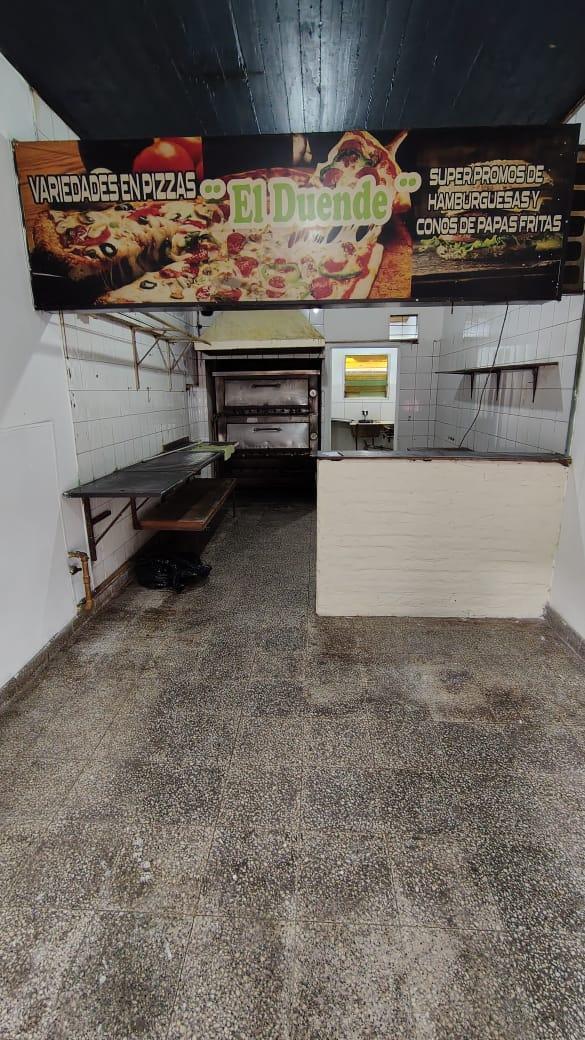 Foto de Local instalado para Pizzería en Avenida Libertador - Loma Hermosa, imagen 3