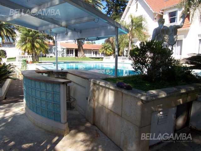 Importante Residencia - Excelente Ubicacion 2