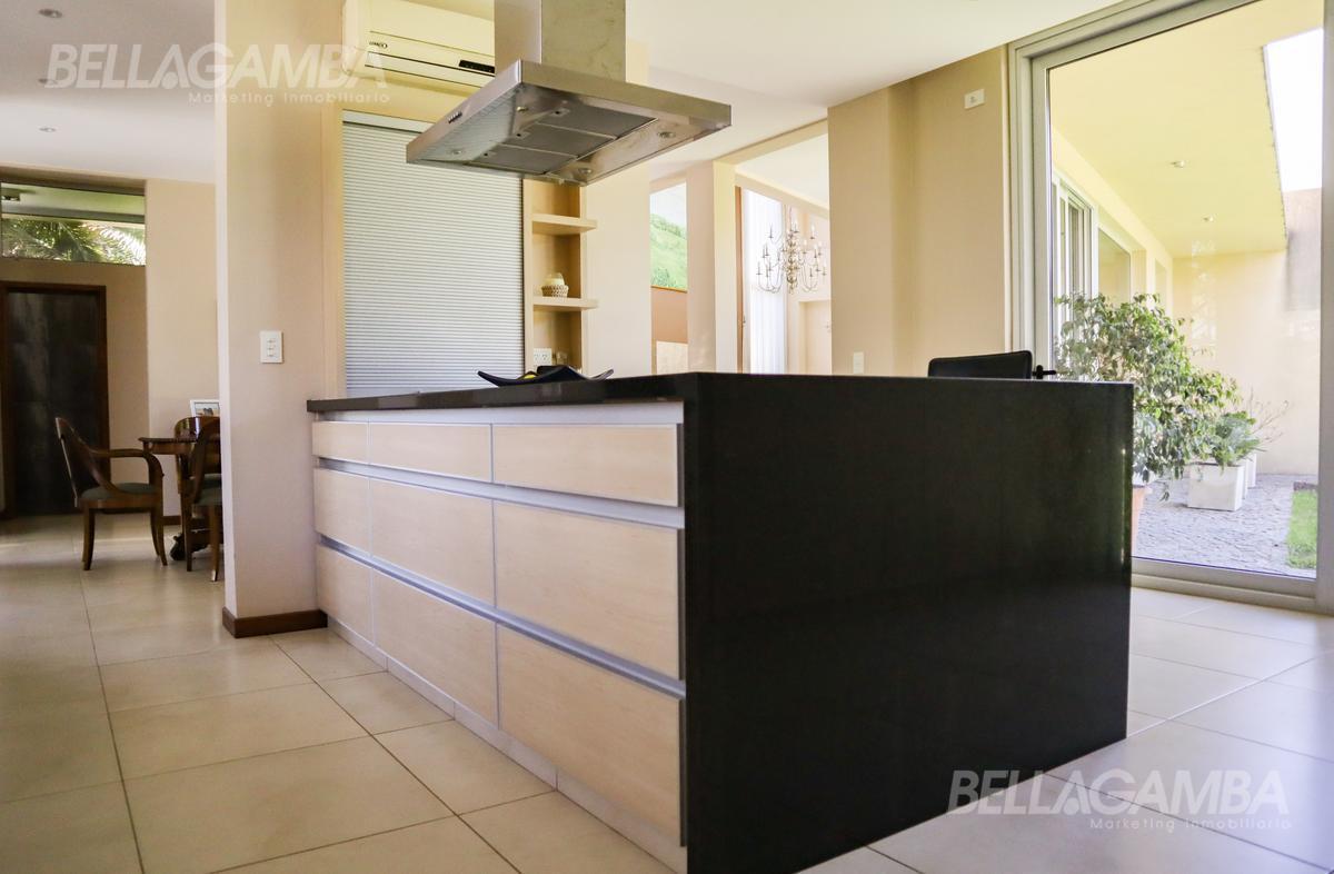 Foto de CASA VENTA CLUB DE CAMPO LA TAQUARA 5 AMBIENTES PARQUE PISCINA, imagen 2