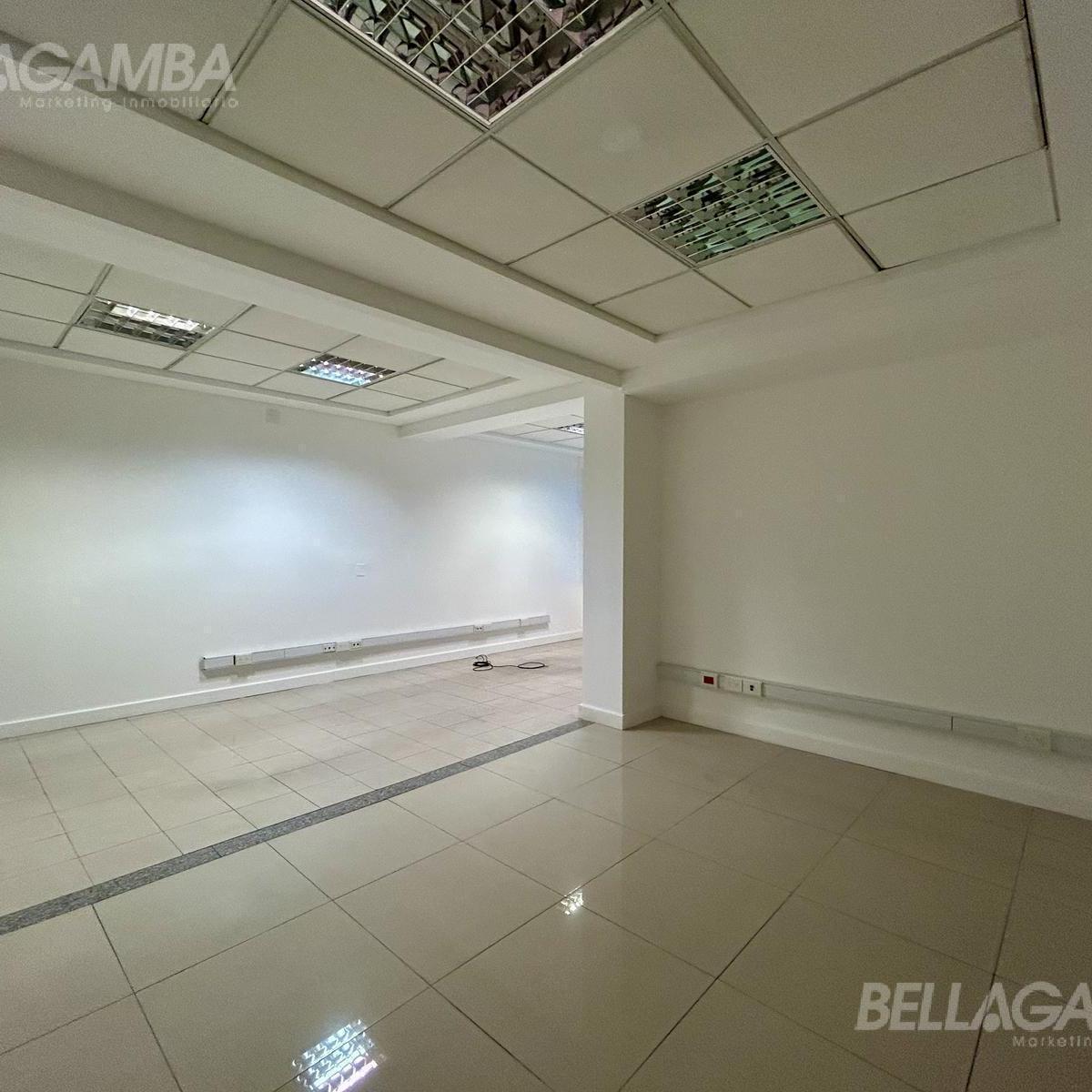 Local en Venta Microcentro Recibe Permuta 5