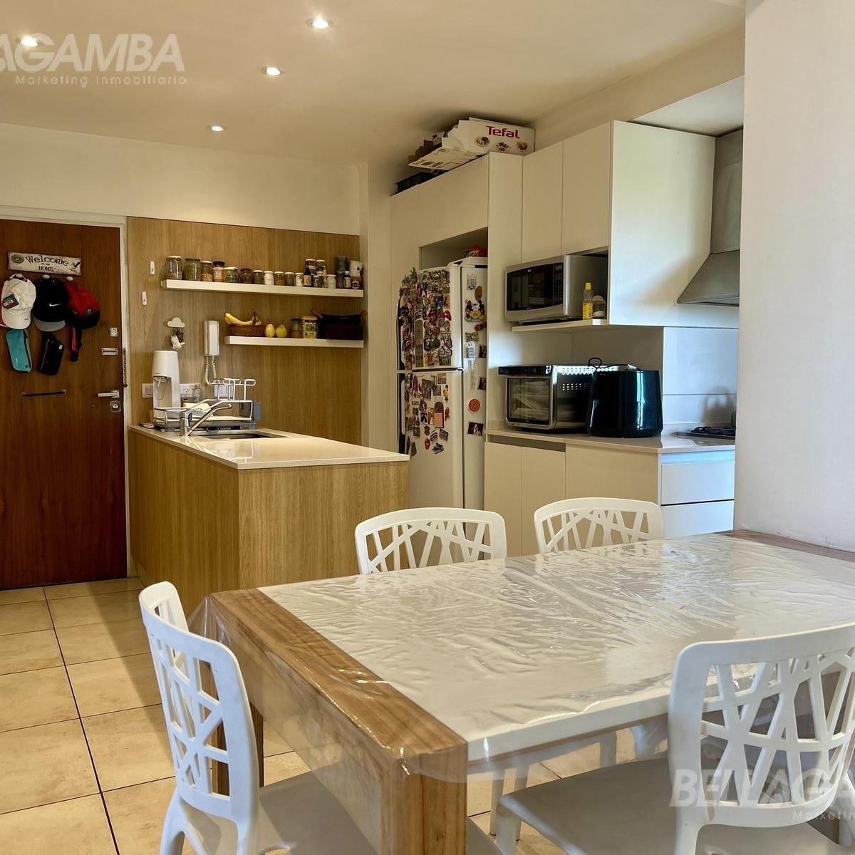 Foto de DEPARTAMENTO VENTA VICENTE LOPEZ 4 AMBIENTES BALCON RÍO, imagen 3