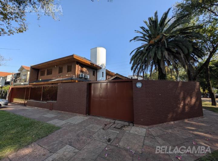 CASA VENTA FLORIDA 6 AMBIENTES COCHERA JARDIN 2