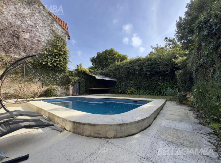 CASA VENTA 6 AMBIENTES EN VICENTE LÓPEZ JARDÍN Y PILETA 3