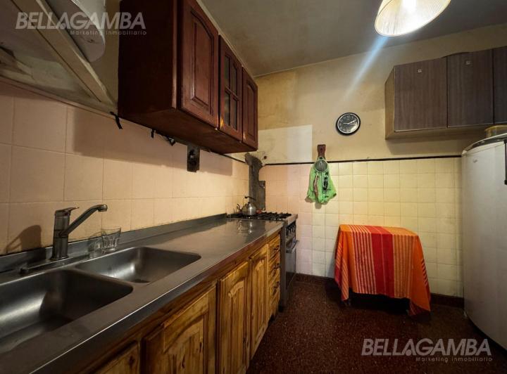 CASA VENTA FLORIDA 7 AMBIENTES JARDIN 2