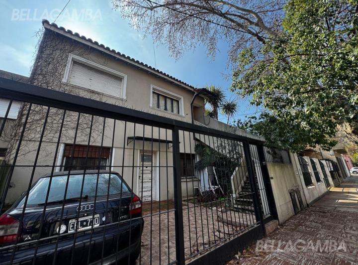 CASA VENTA FLORIDA 7 AMBIENTES JARDIN 1