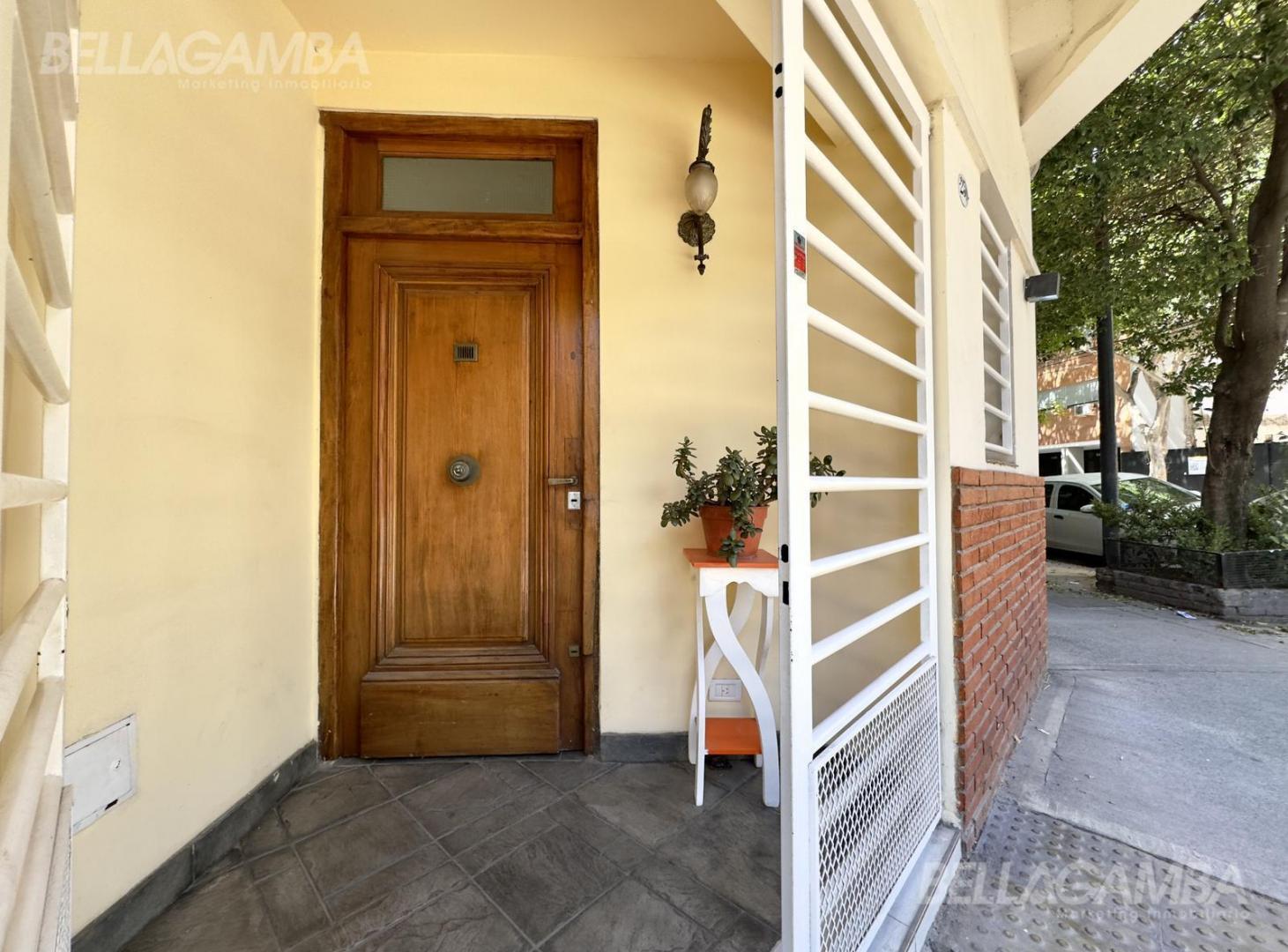 PH VENTA VILLA URQUIZA 3 AMBIENTES ENTRADA INDEPENDIENTE