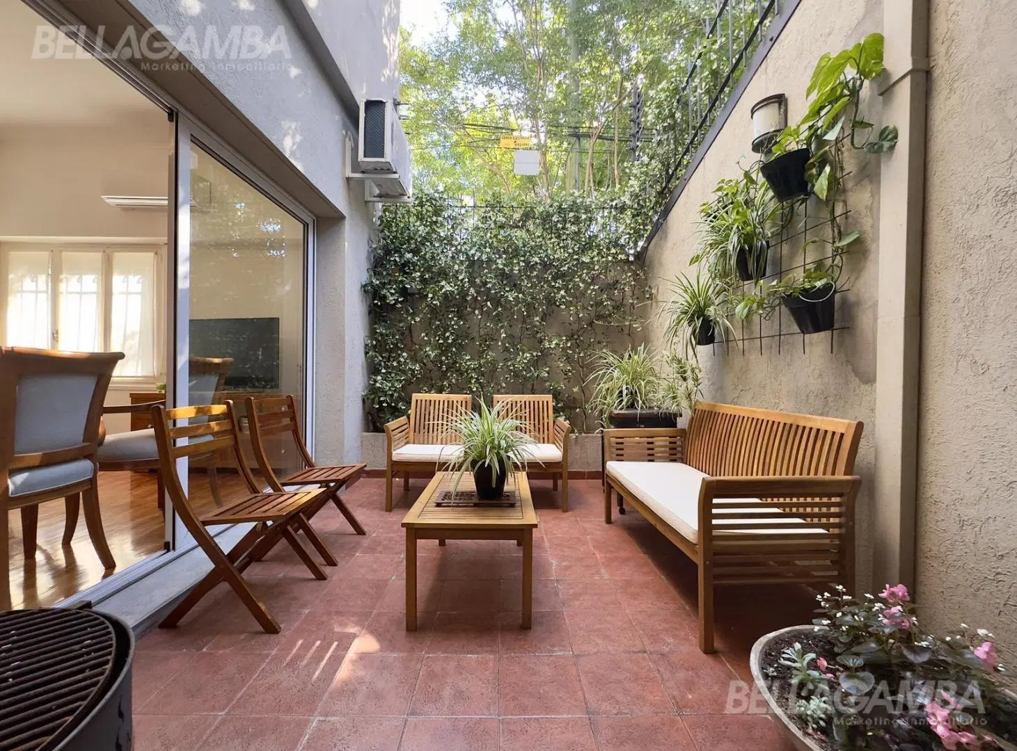 CASA VENTA VICENTE LÓPEZ 4 AMBIENTES  COCHERA 3