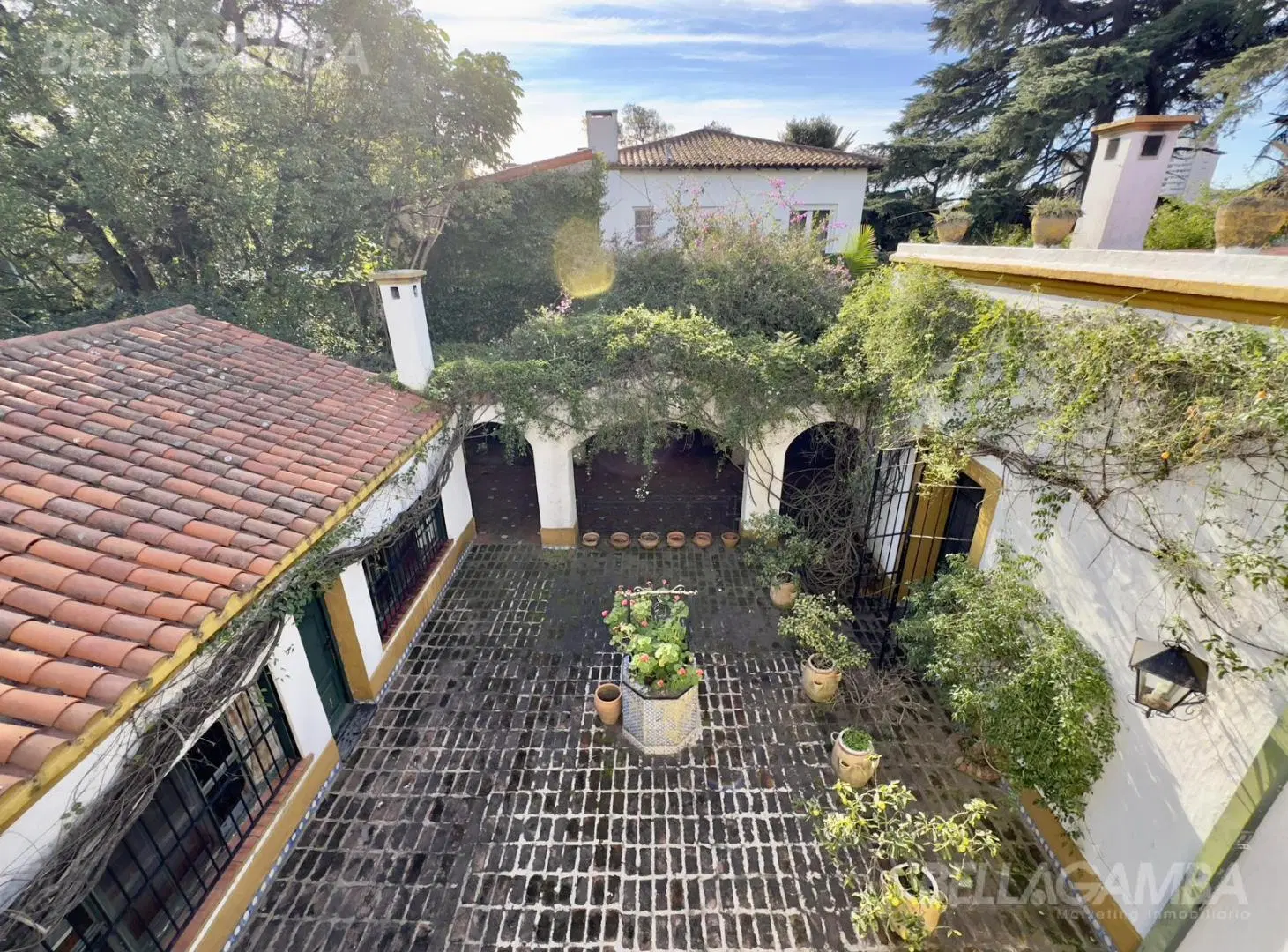 CASA VENTA VICENTE LOPEZ 7 AMBIENTES JARDIN PILETA 1