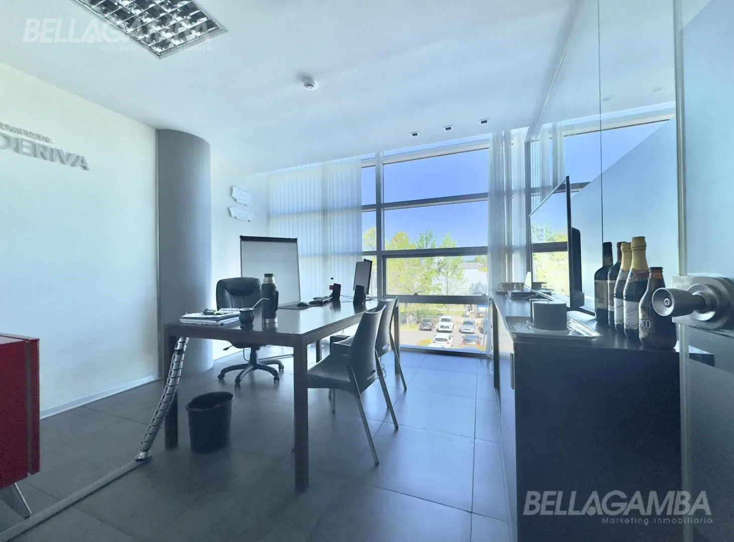 OFICINA VENTA BUREAU PILAR COCHERA 4