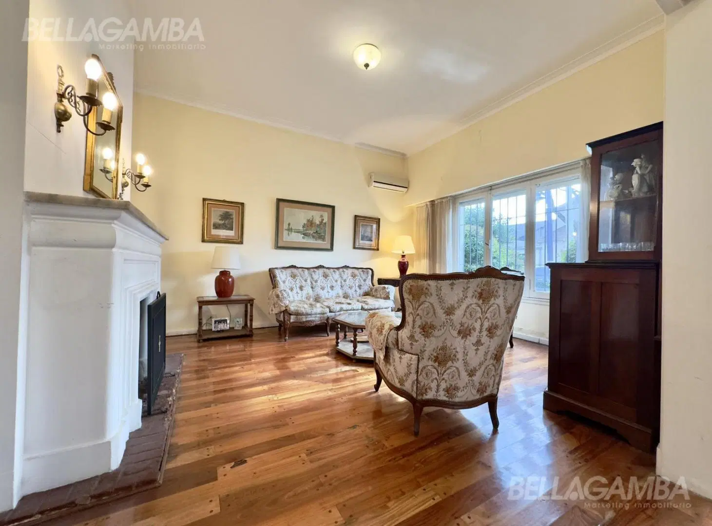 CASA VENTA VICENTE LÓPEZ 6 AMBIENTES COCHERA 4