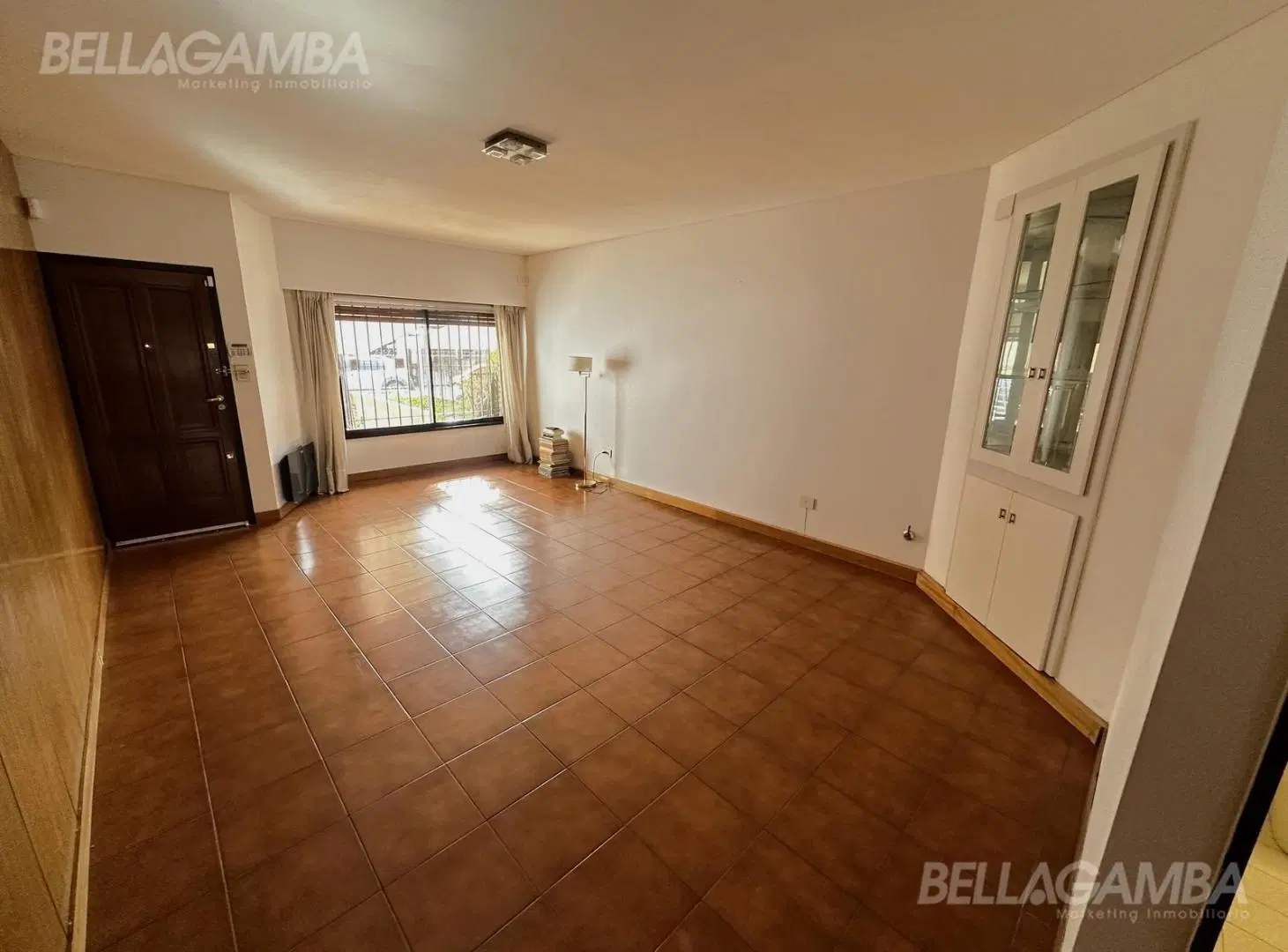 DUPLEX VENTA FLORIDA 4 AMBIENTES JARDIN Y QUINCHO 2