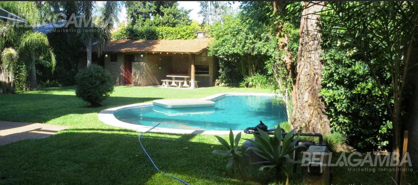 CASA VENTA SAN ISIDRO 8 AMBIENTES JARDIN PISCINA GARAGE