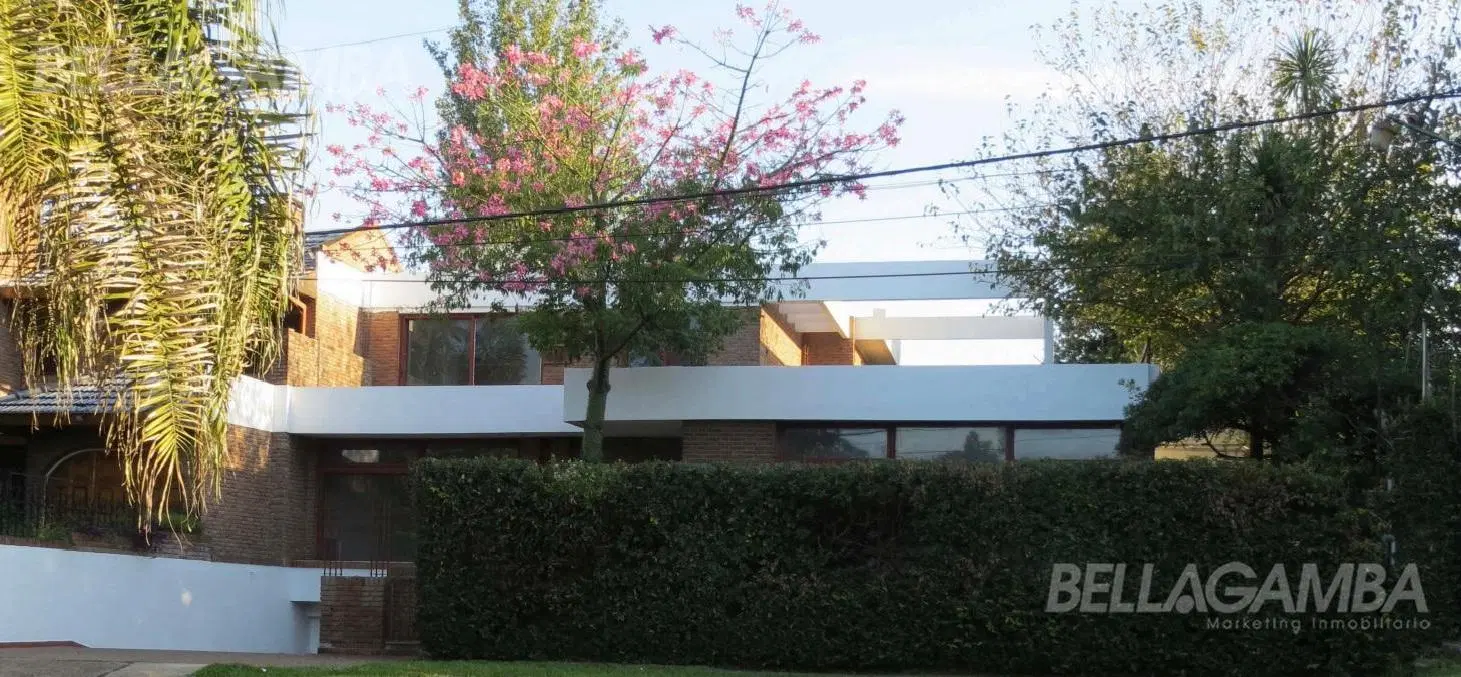 CASA VENTA SAN ISIDRO 8 AMBIENTES JARDIN PISCINA GARAGE 2