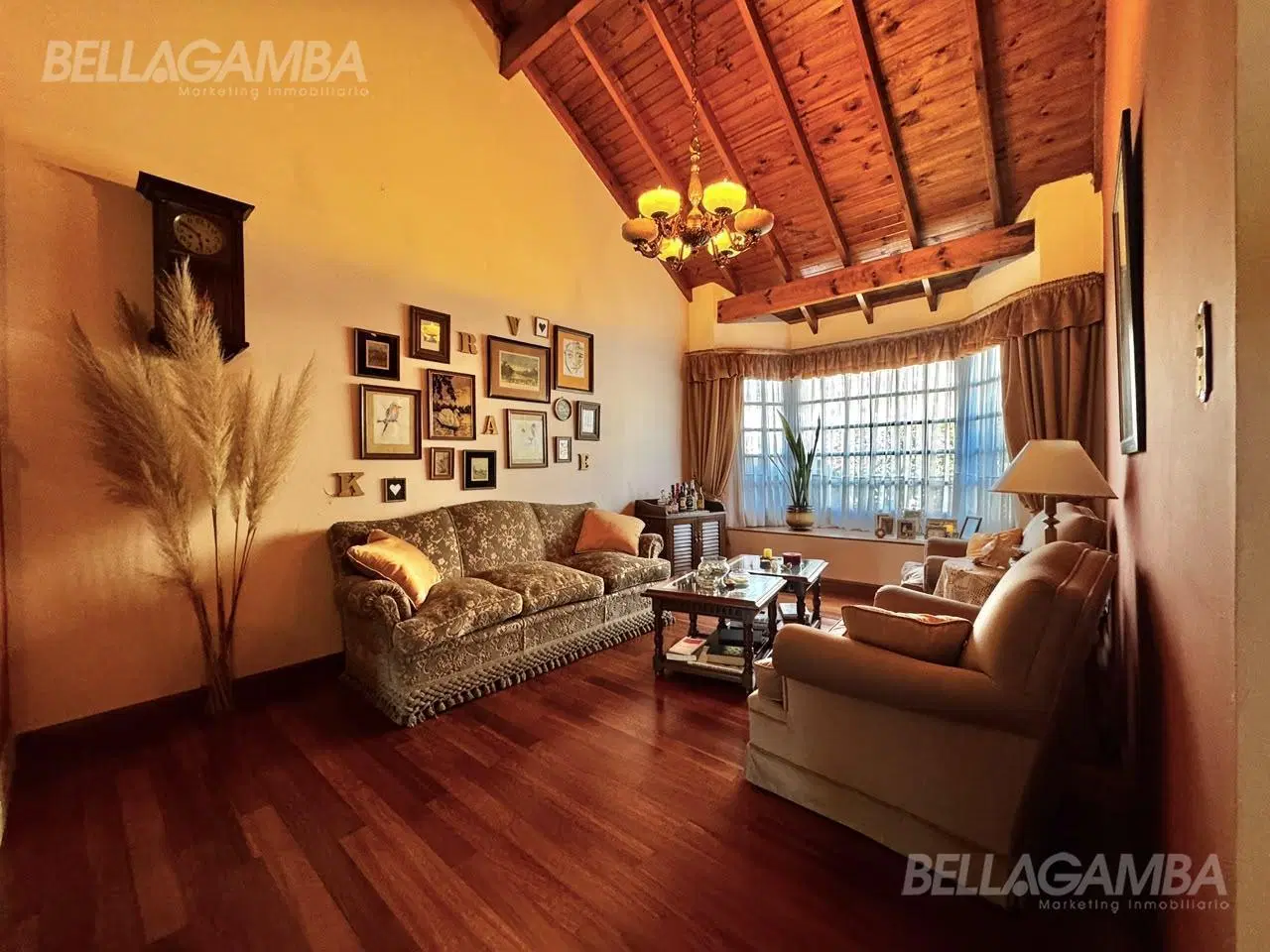 CASA VENTA MARTINEZ 6 AMBIENTES PISCINA QUINCHO 3