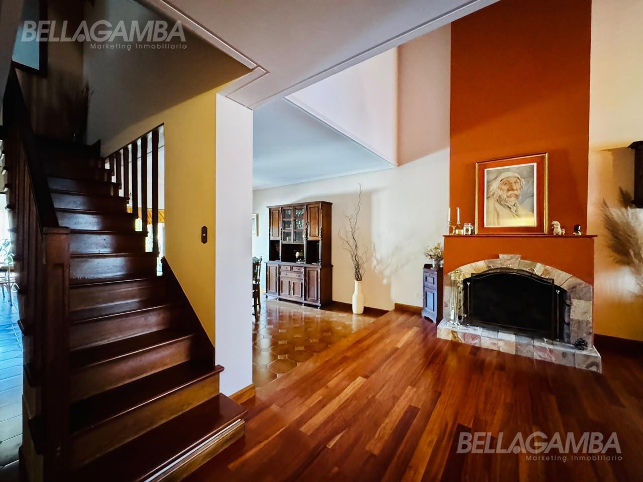 Foto de CASA VENTA MARTINEZ 6 AMBIENTES PISCINA QUINCHO, imagen 4