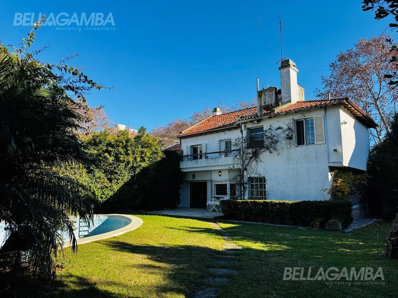 CASA VENTA VICENTE LOPEZ 7 AMBIENTES JARDIN PISCINA COCHERA 4