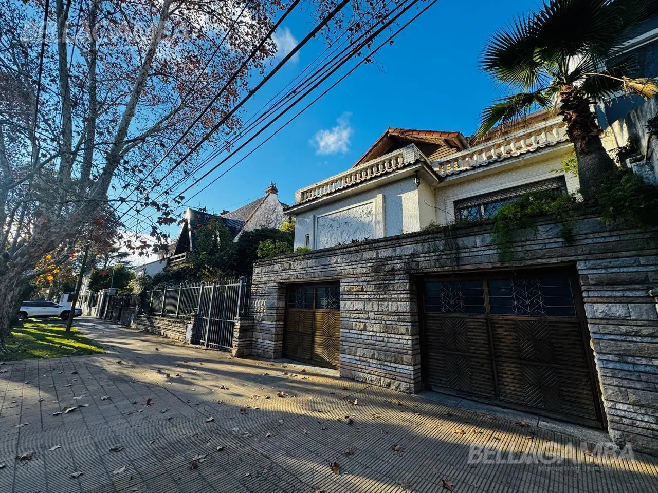 CASA VENTA VICENTE LOPEZ 7 AMBIENTES JARDIN PISCINA COCHERA 5