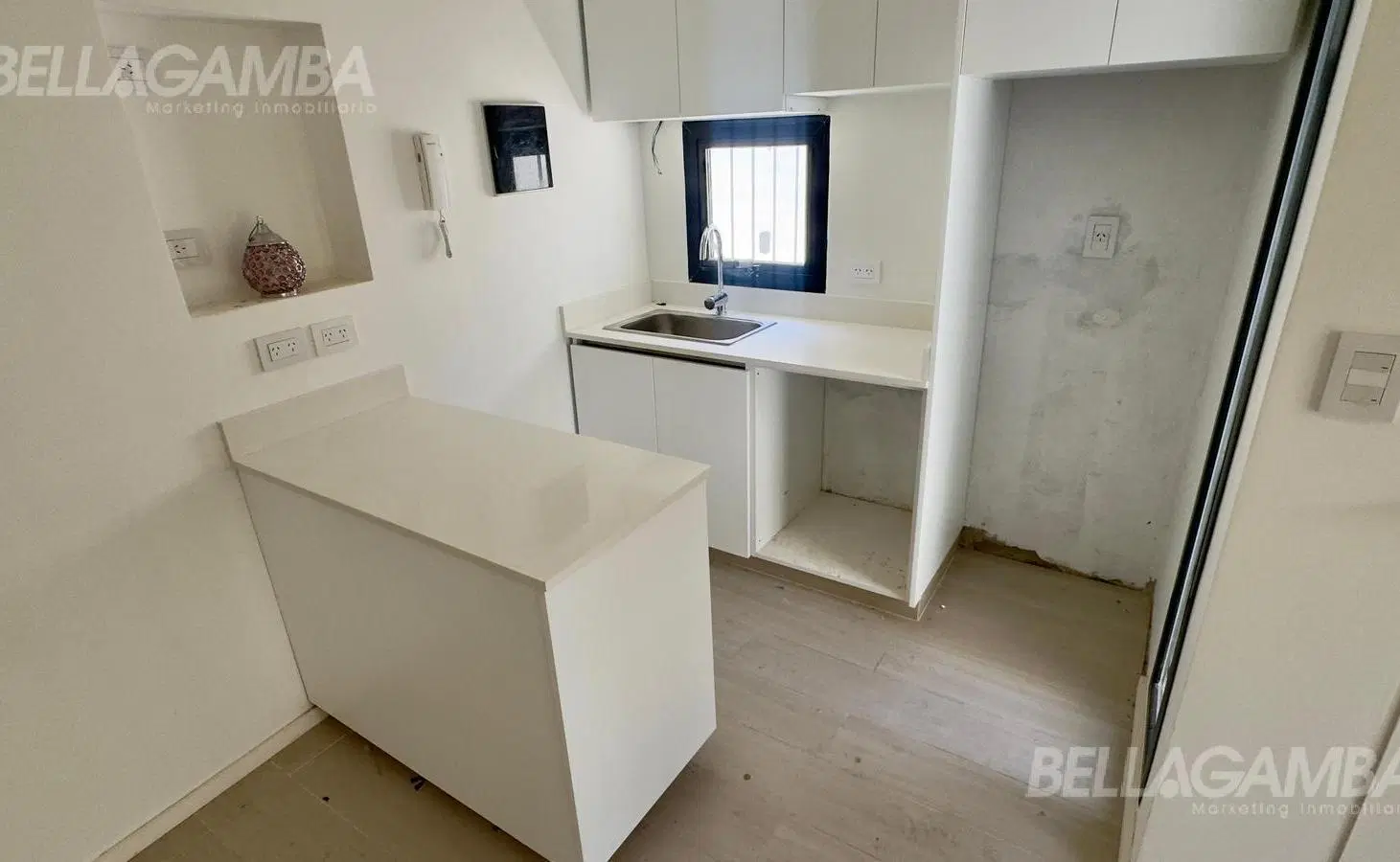 VENTA DEPARTAMENTO OLIVOS 2 AMBIENTES PLANTA BAJA JARDIN 5