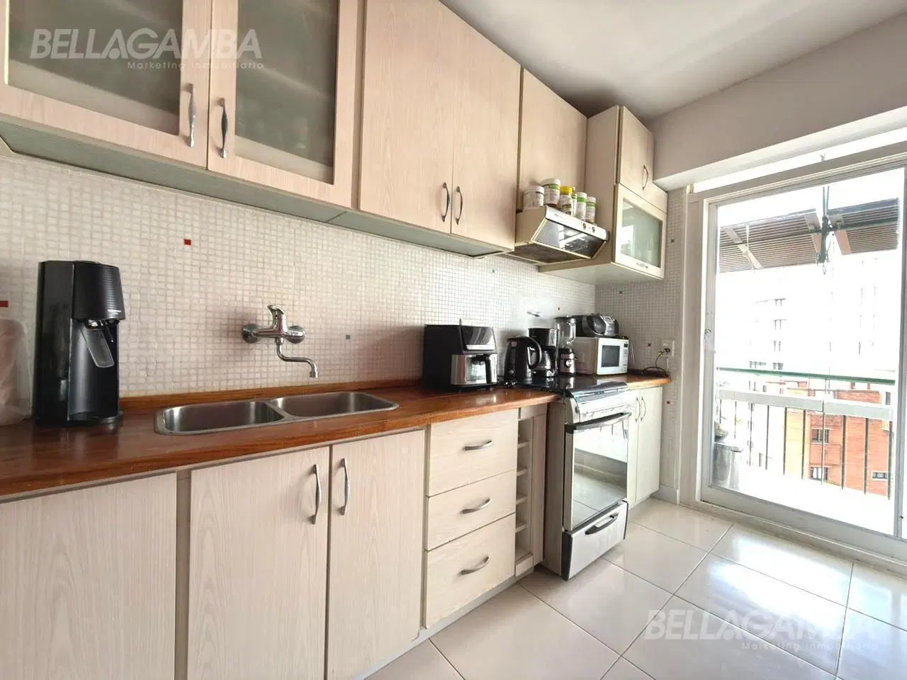 DEPARTAMENTO VENTA SEMIPISO LA LUCILA VICENTE LOPEZ 4