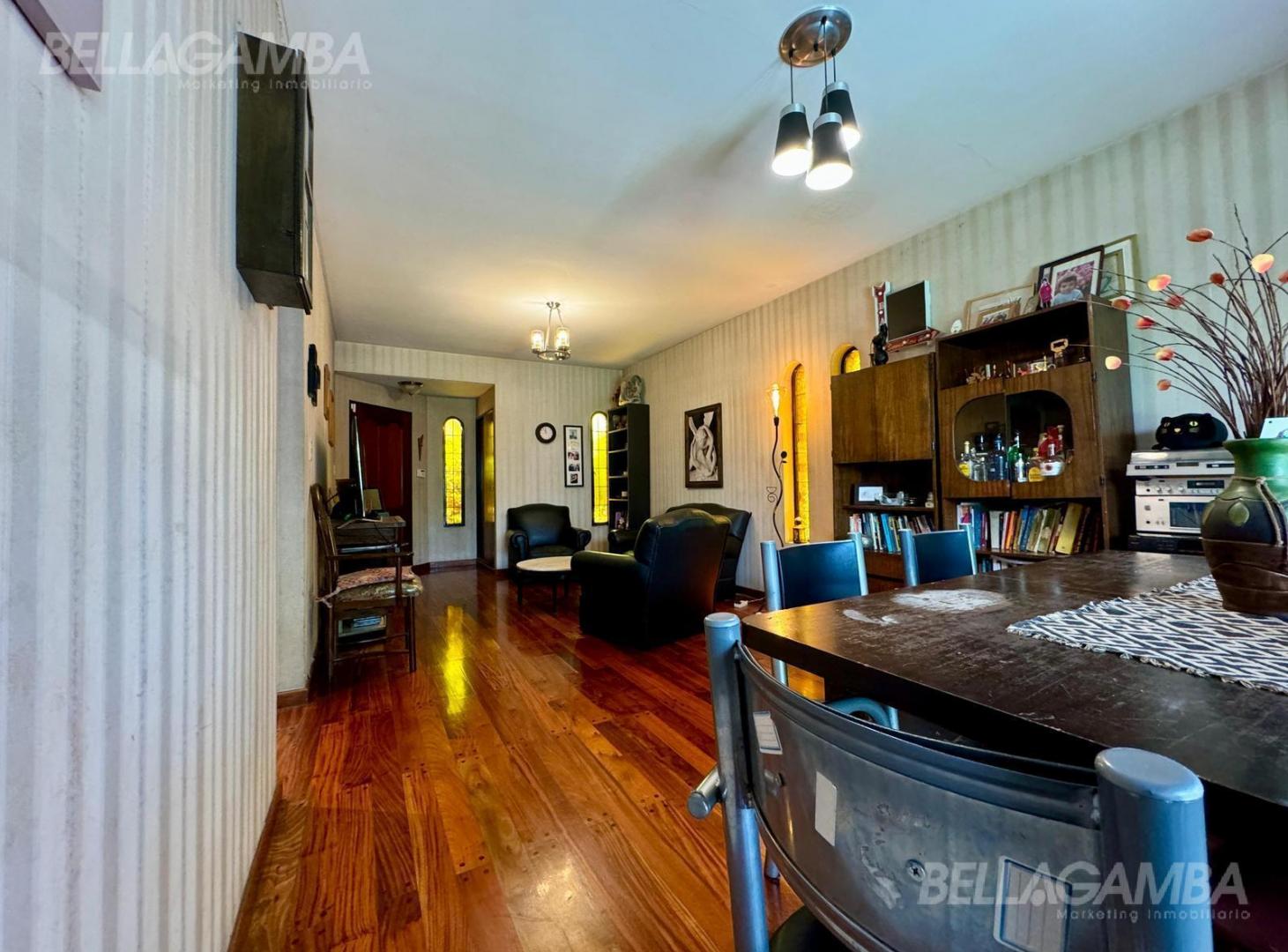 Foto de CASA VENTA OLIVOS 5 AMBIENTES JARDIN COCHERA, imagen 5