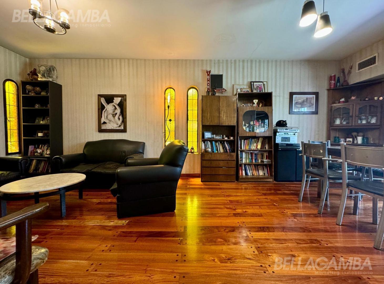 Foto de CASA VENTA OLIVOS 5 AMBIENTES JARDIN COCHERA, imagen 4