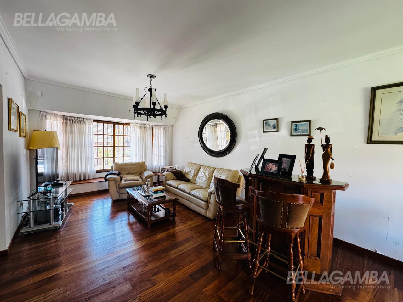Foto de CASA VENTA MARTINEZ 6 AMBIENTES GARAGE JARDIN, imagen 4