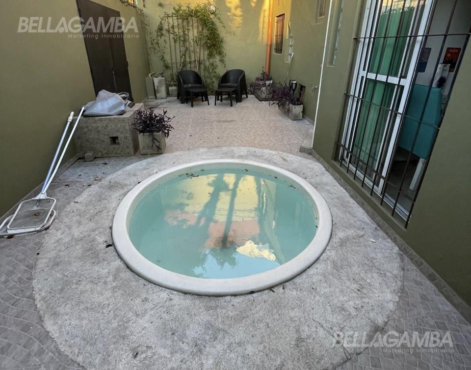 Foto de PH VENTA VICENTE LOPEZ 3 AMBIENTES PATIO, imagen 3