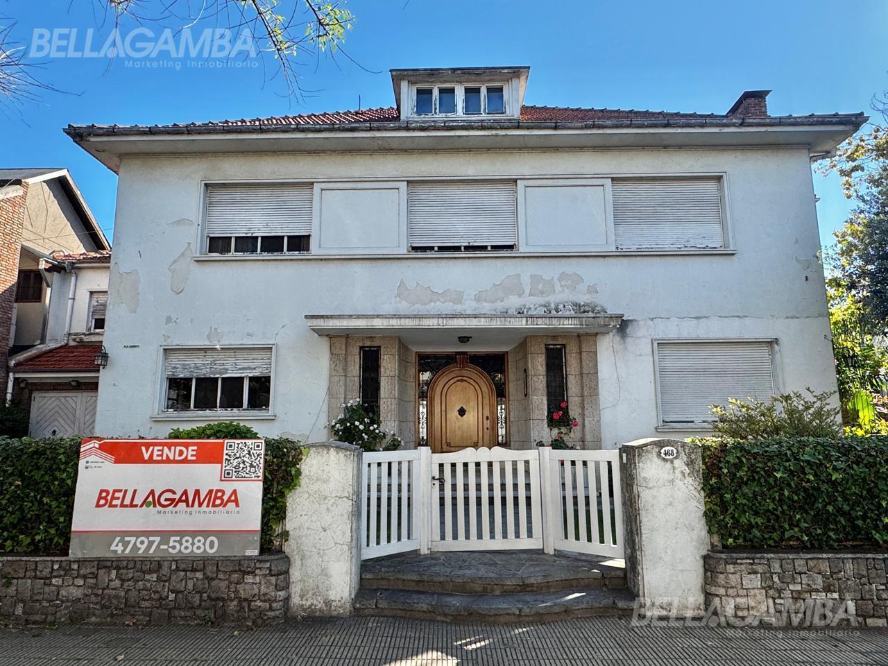 Foto de CASA VENTA VICENTE LOPEZ 9 AMBIENTES JARDIN PISCINA, imagen 1