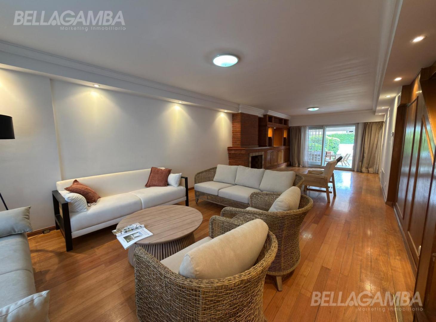 Foto de CASA EN ALQUILER ACASSUSO CON JARDIN Y PISCINA, imagen 2