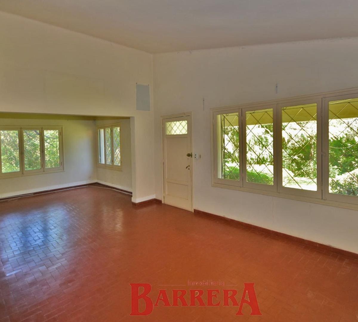 Chalet S/av. Dos Venados Sobre Lote 5801 m². Excelente Prop. 4