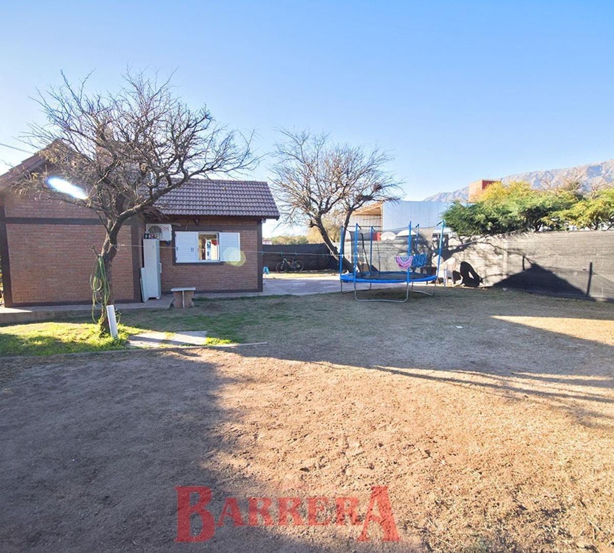 Foto de Casa y galpón sobre lote 3287 m2, imagen 5
