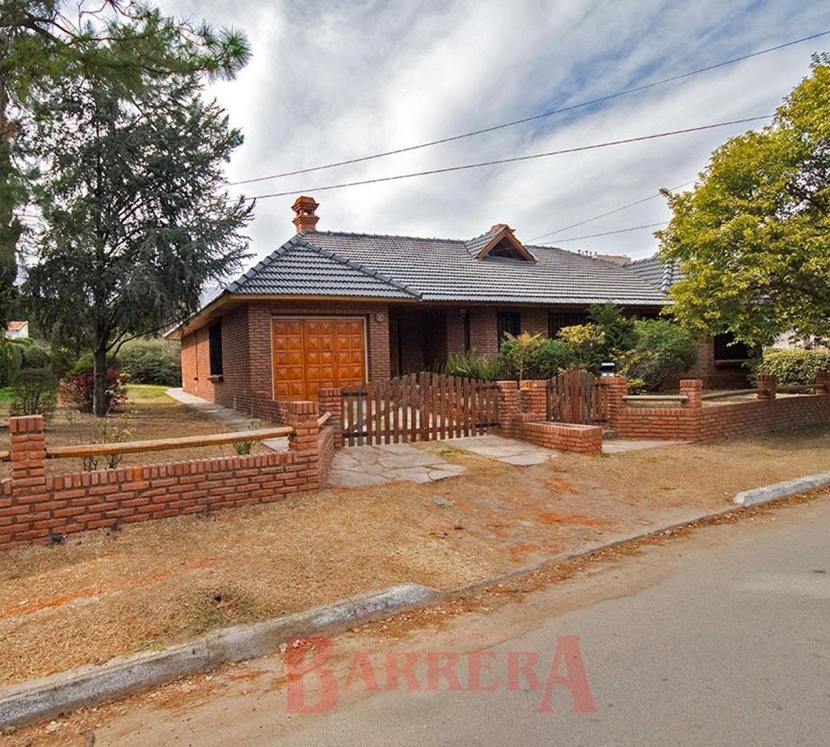 Imponente Chalet, Centro de Villa de Merlo S/lote 1500 m² 1