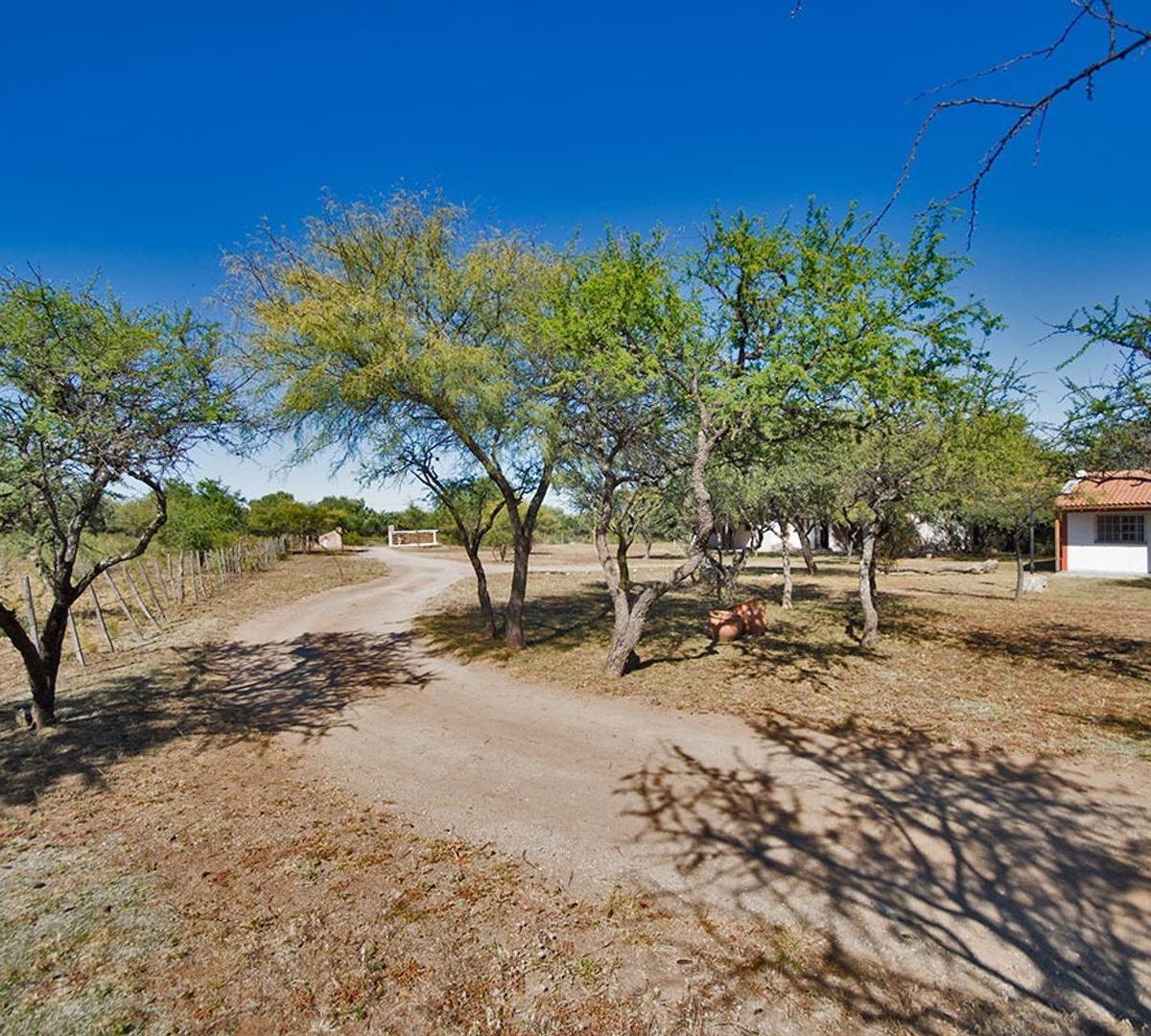 Complejo de Cabañas, Corralito, Luyaba, Córdoba