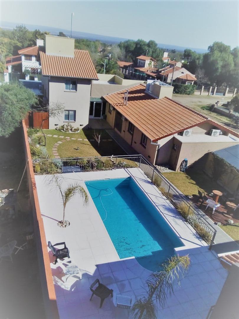 Villa de Merlo, Hostería 10 Años P/22 Pasajeros 2