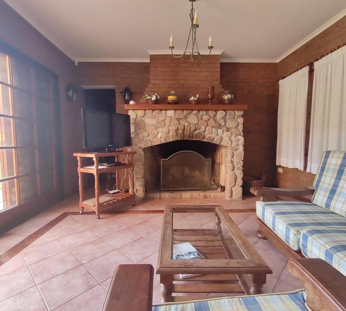 Villa de Merlo, Barrio Balneario, Exclusivo Chalet 5