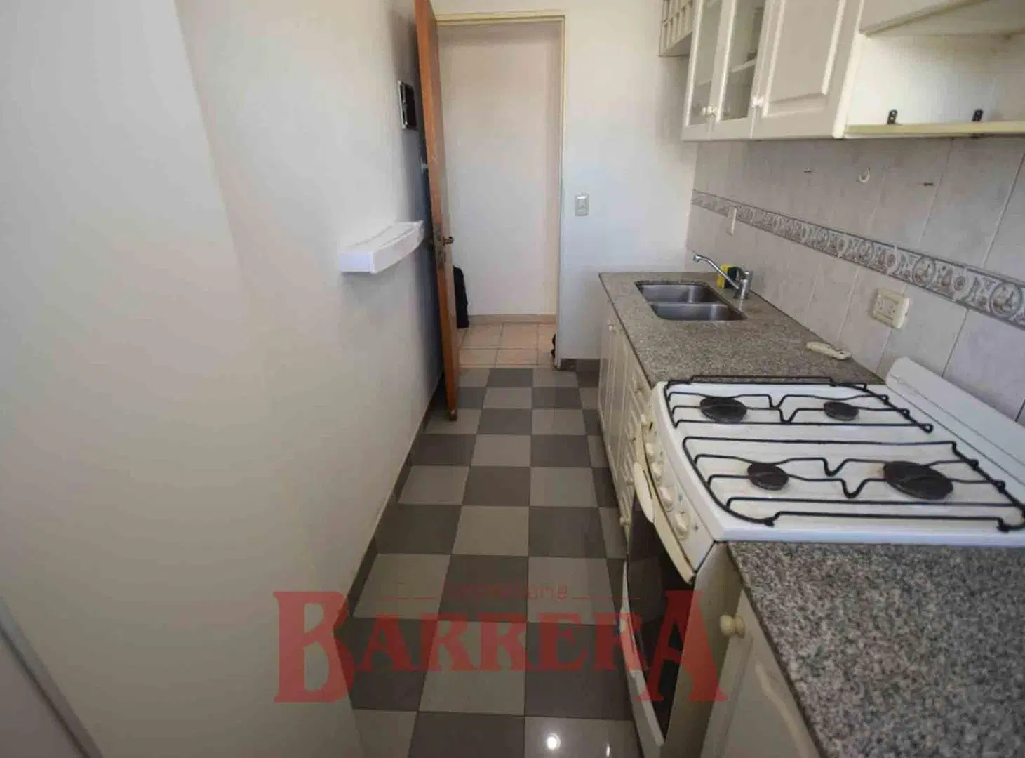 3 amb piso 13 (no es último) + cochera 5