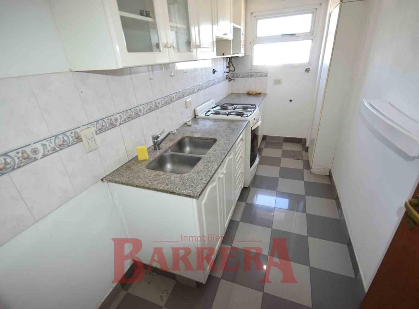 3 amb piso 13 (no es último) + cochera