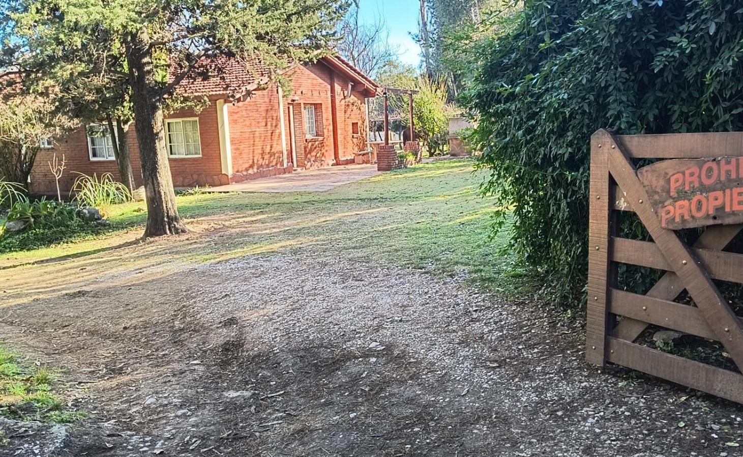 Cerro de Oro, Cabañas s/gran lote 18.490 m2 a 300mts asfalto