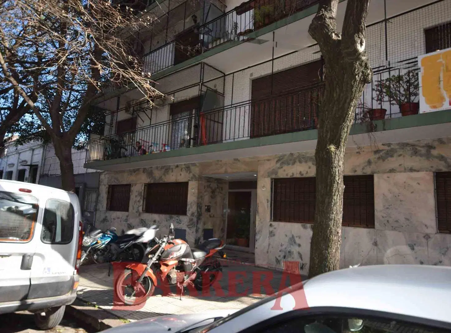 2 amb con patio techado 5