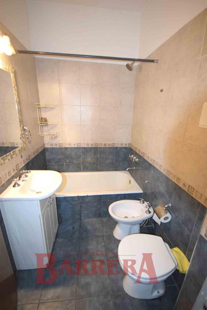Foto de Depto 3 ambientes 1° por escalera con terraza, imagen 4