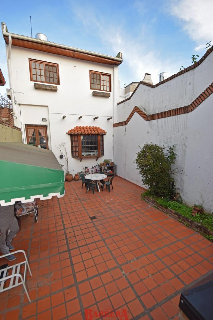 Foto de Hermosa casa 5 ambientes con patio quincho garage y terraza., imagen 5