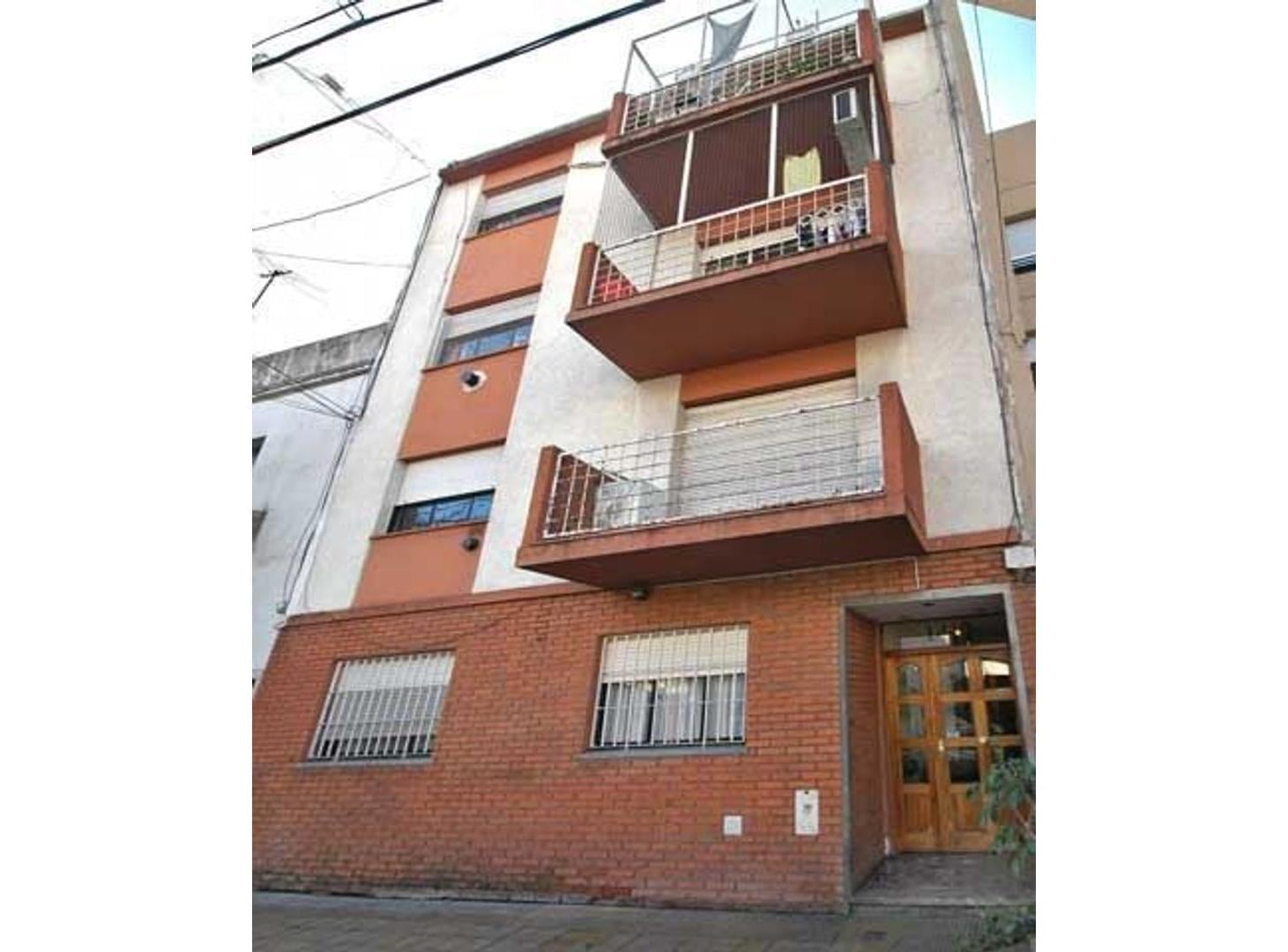 Foto de 2 ambientes con expensas bajas 1 cuadra Av. Elcano, imagen 2