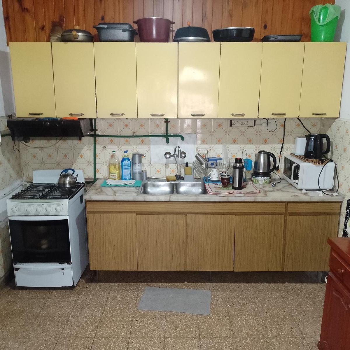 Foto de OPORTUNIDAD APTA CRÉDITO!! Casa Coronel Diaz 607 Piñeyro Avellaneda., imagen 3