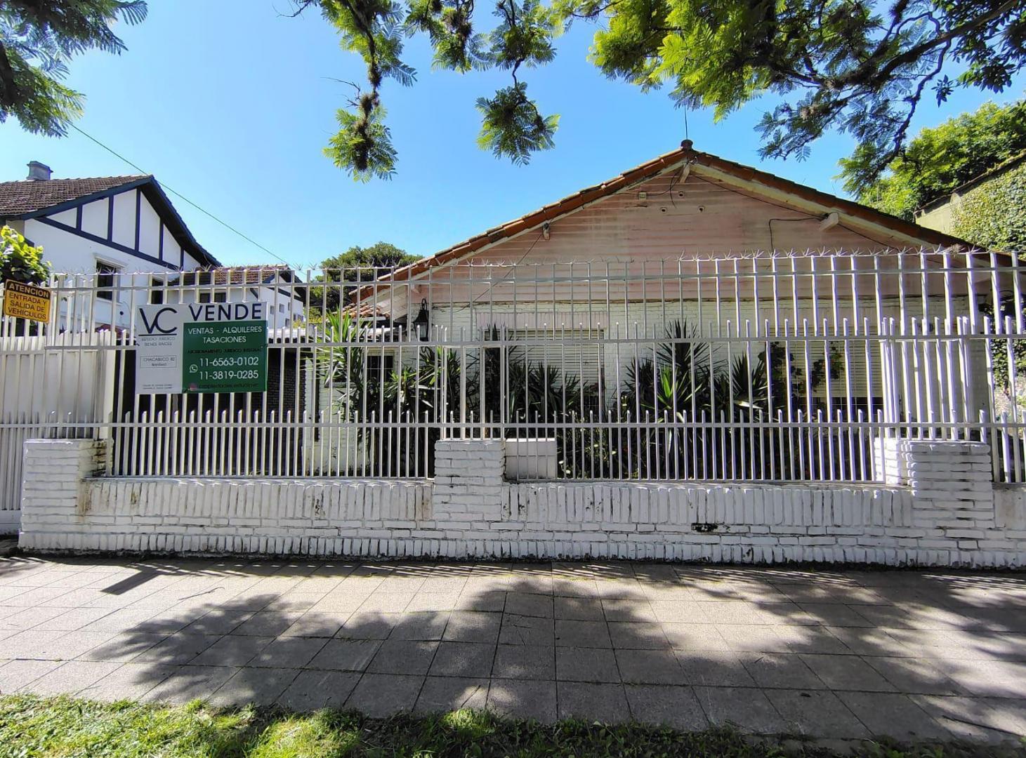 Venta! Oportunidad en Adrogue 4 amb. Canale 710
